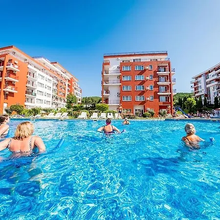 Roof Sea View 167,2loznice,4-7 Osob Апартаменты Свети-Влас
