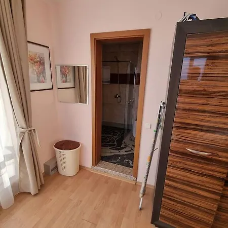 Roof Sea View 167,2loznice,4-7 Osob Свети-Влас