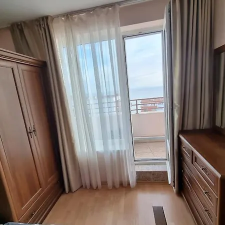 Roof Sea View 167,2loznice,4-7 Osob * Свети-Влас