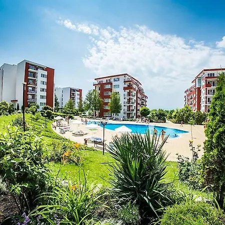 Roof Sea View 167,2loznice,4-7 Osob * Свети-Влас