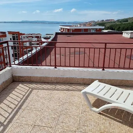 Апартаменты Roof Sea View 167,2loznice,4-7 Osob Свети-Влас