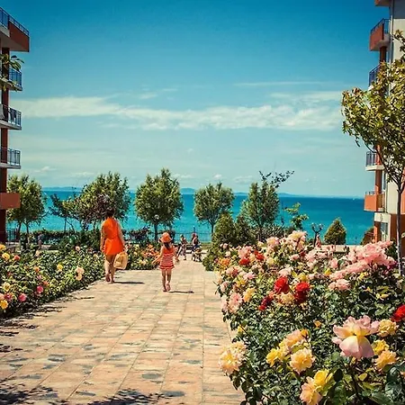 Roof Sea View 167,2loznice,4-7 Osob Свети-Влас