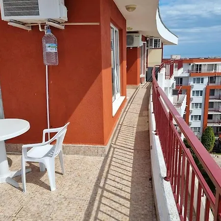 Roof Sea View 167,2loznice,4-7 Osob 아파트