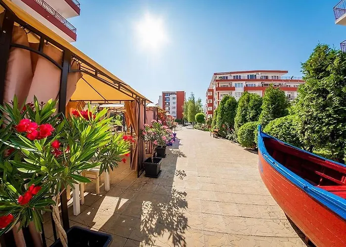 Roof Sea View 167,2loznice,4-7 Osob Апартамент Свети Влас